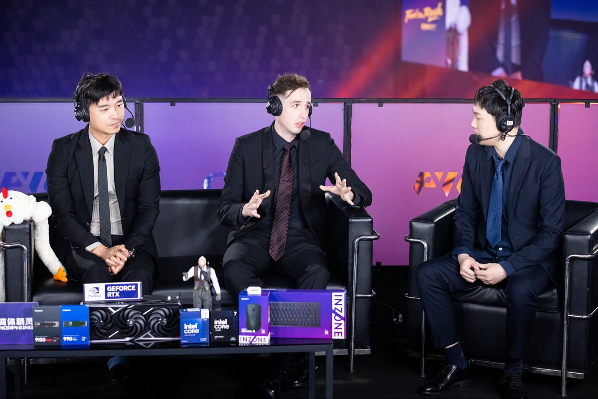 cnFrag_Fk's tweet photo. CS legends @kennyS_ and alex in CAC 2025 https://t.co/2CMgY1SUMy