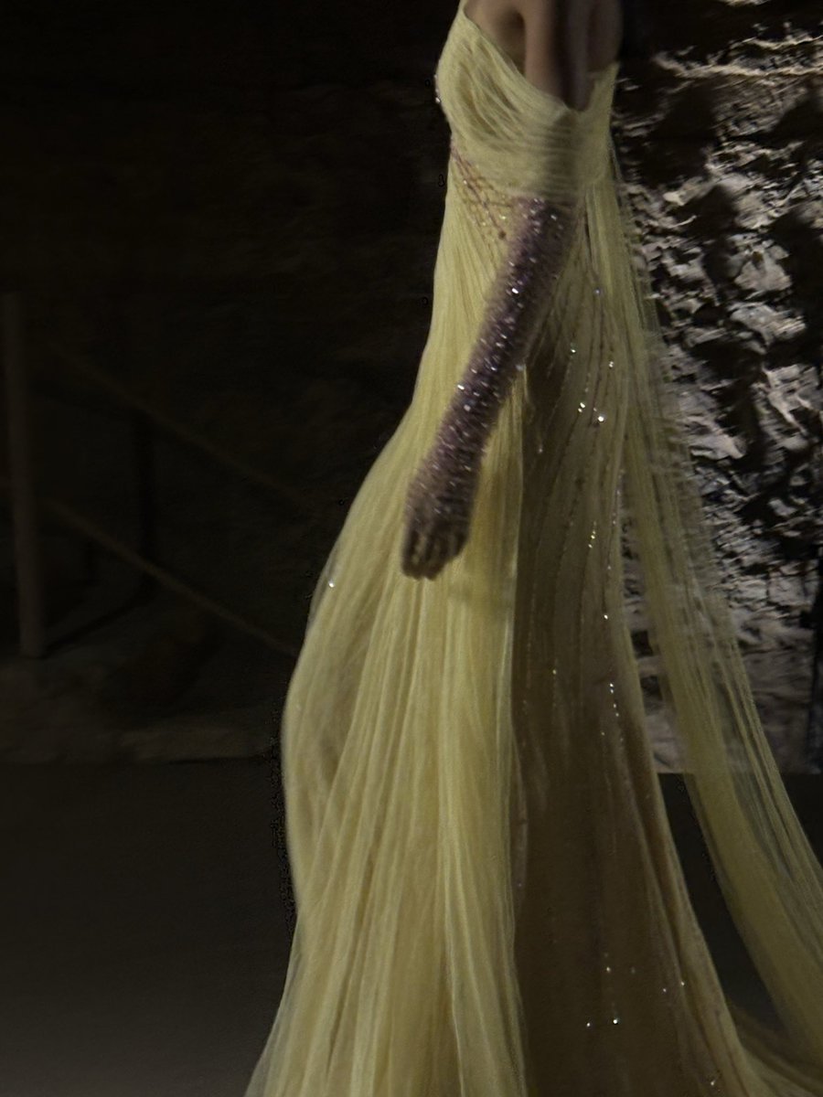 Obsessed💛!!!!!

Waad Aloqaili ss26