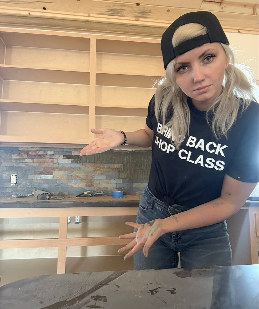 MaryTilesTexas's tweet image. I have some kinda cool pro-trades shirts, hats and hoodies if you want to support :)
Dropping the link in the comments! 🛠️❤️