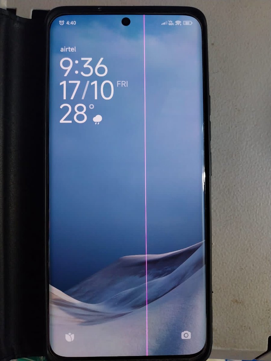 MandaaKasayam's tweet photo. @MiIndiaSupport After the recent software update, my 13 pro developed a pink line issue on the display. This seems to be a widespread problem caused by the update. Please arrange a free screen replacement or repair at the service centre. Kindly help resolve this quickly. #Xiaomi https://t.co/t1P1Gzp547