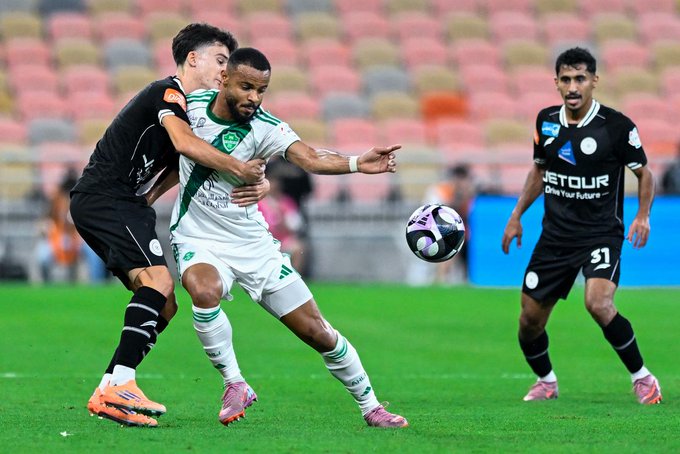 الأهلي و الشباب يتعادلان (1 - 1) في خامس جولات #الدوري_السعودي_للمحترفين 