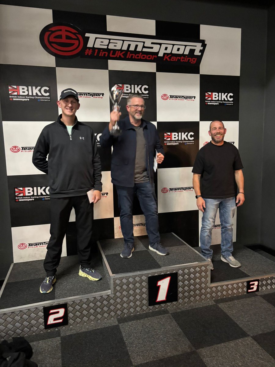 Shortconstruct's tweet image. Last week, our team traded hard hats for helmets and hit the track for an adrenaline-fuelled go-karting session.  

Beyond the thrill of the race, the event was an opportunity to strengthen team bonds and connect outside of the usual work setting. 

#TeamBuilding