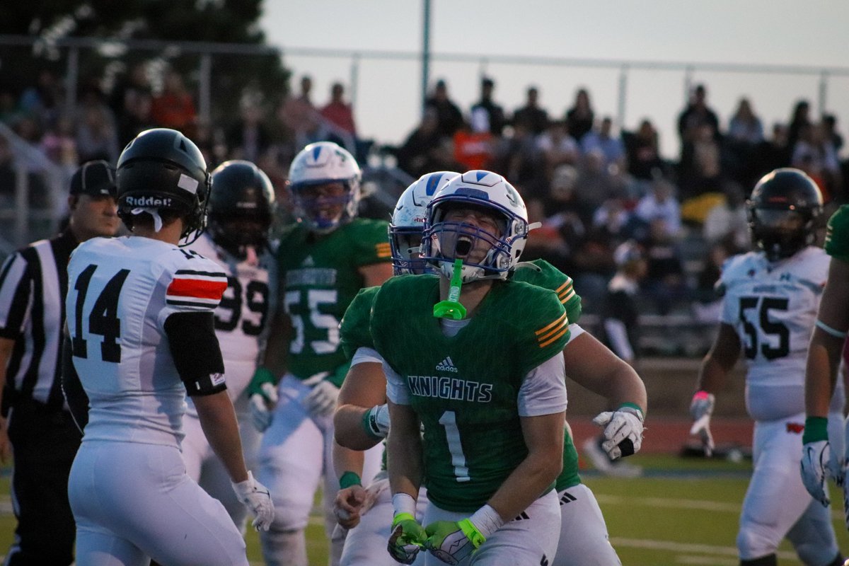 Parents of OG Knights Football tweet media