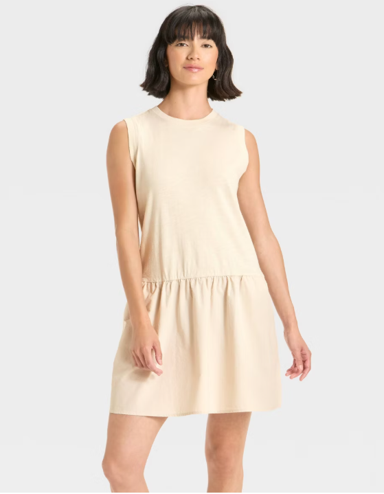TurnerSand4927's tweet image. Effortlessly chic in this mini shift — versatile for any season ✨ #UniversalThread #MiniShift #Target

target.com/p/women-s-mini…