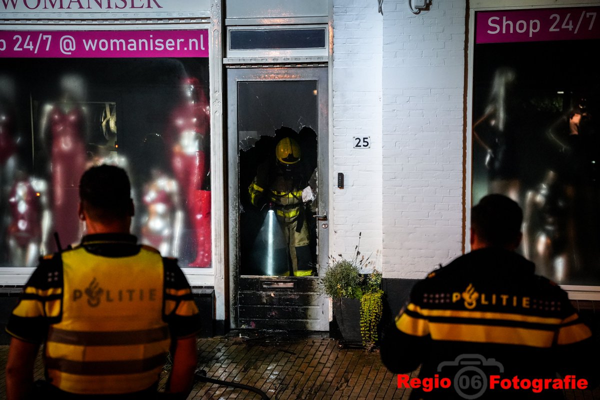 Brand bij erotiekwinkel in Apeldoorn