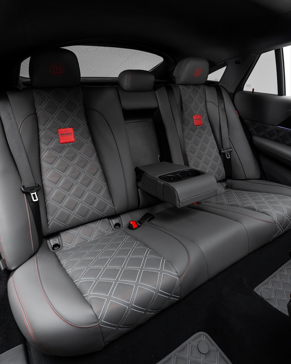 nocarcontext's tweet photo. Mercedes-Benz GLE63 AMG BRABUS 900 Rocket Edition 🩶🩶 https://t.co/Ma6FgrJb2X