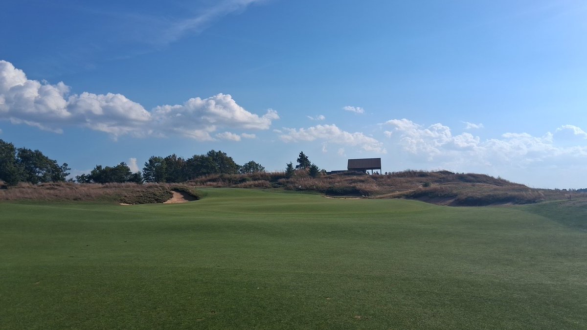 Sand Valley
Bill Coore and Ben Crenshaw
2017