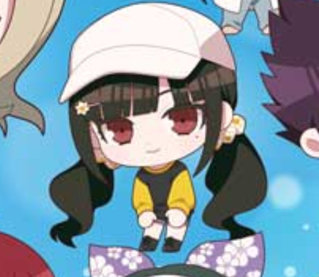 shes so yellow and joyous💛💛💛 who dressed her up because i know damn well she wouldve never picked this on her own💛 yellow baby💛💛