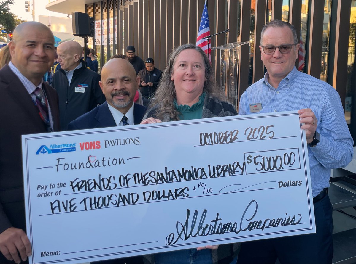 Friends of the Santa Monica Public Library tweet media