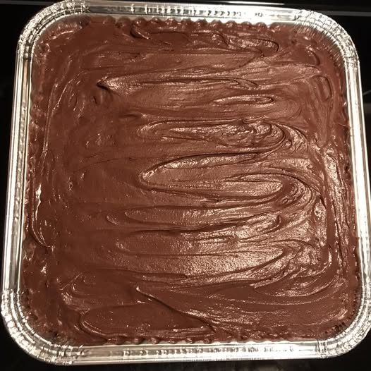 Brownies with or without Walnuts available now at tyrabakes.com 📷📷📷 #tyrabakes #ovenbaked #recipes #femaleentrepreneurlife #womanownedbusiness #recipeoftheday #brownies #brownieslover #browniesofinstagram #browniesfudgy #chocolatelover #chocolate