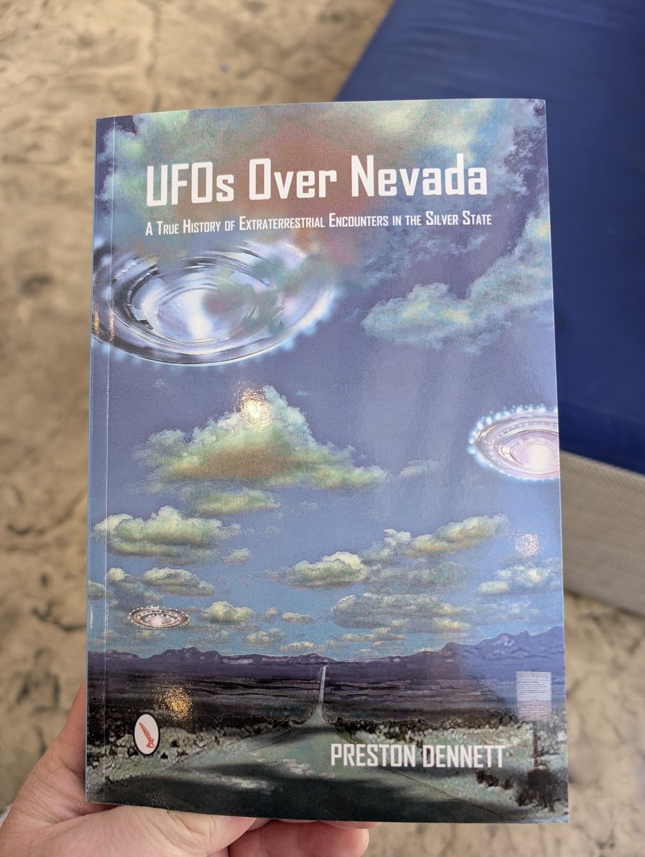 Appropriate Book to buy in Nevada, I wasn't expecting to find Preston's book in a souvenir shop
