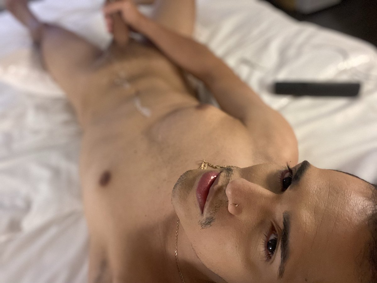 arienigilo's tweet photo. 😶‍🌫️ https://t.co/dLa41OEA1R