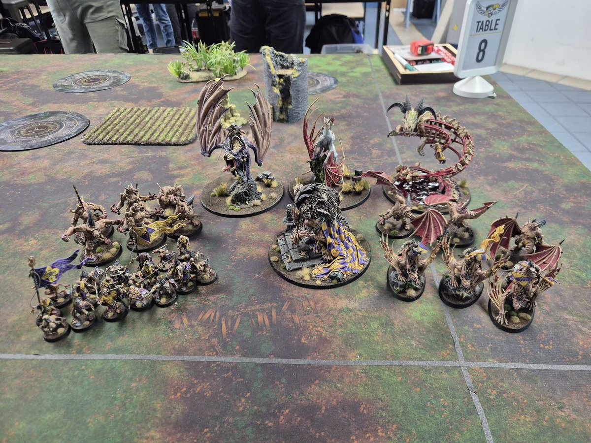 GAF_Moonhead tweet media