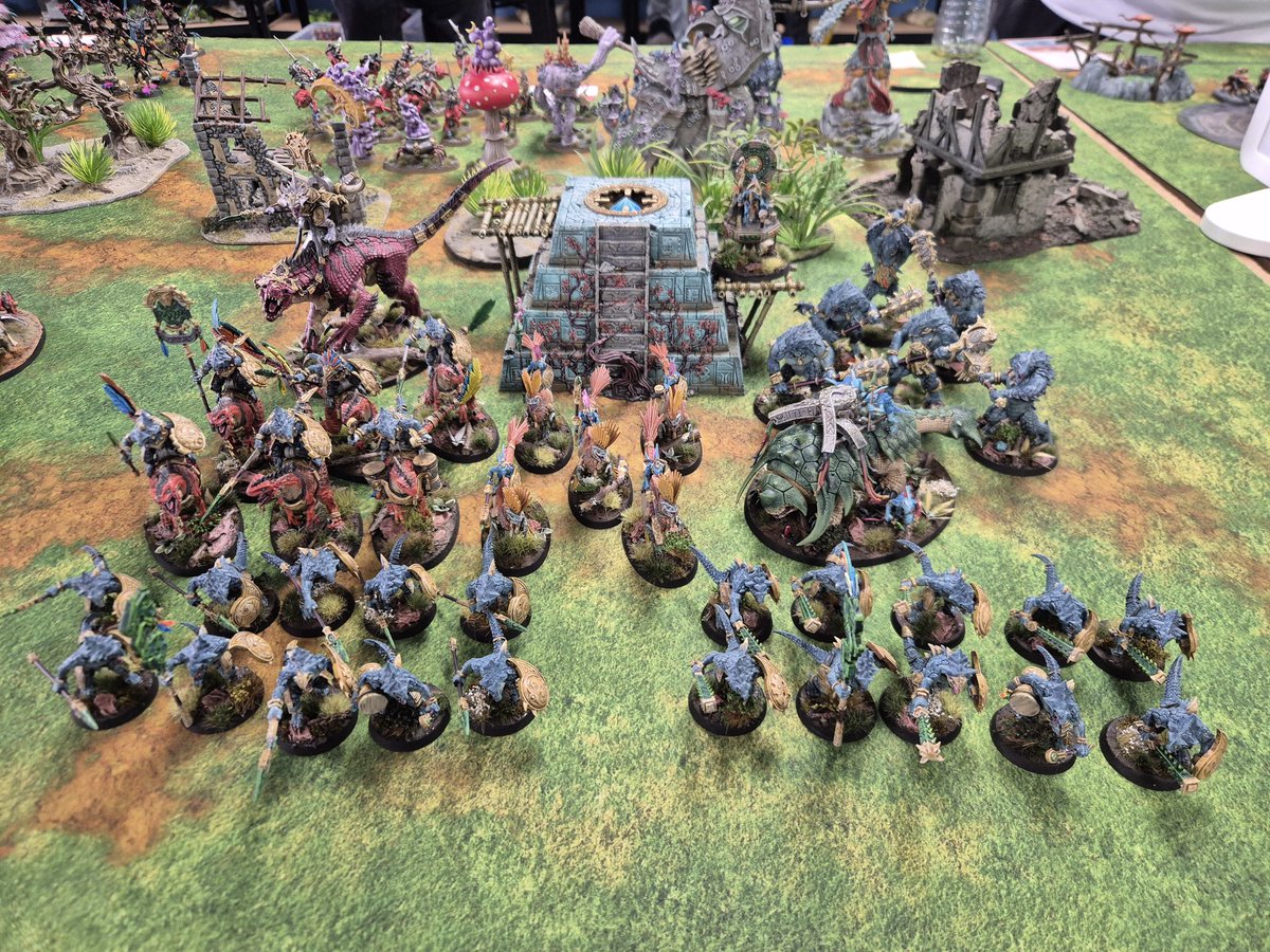 GAF_Moonhead tweet media