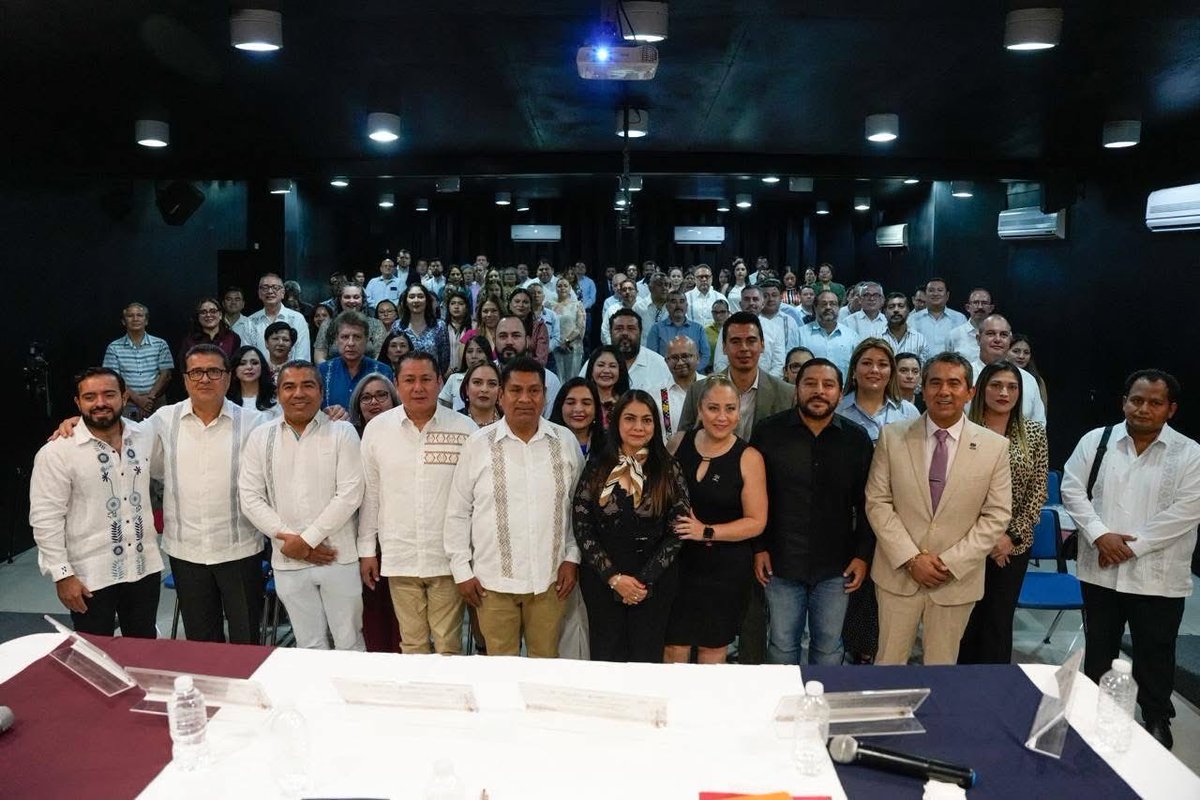 ASEChiapas's tweet photo. AUDITOR SUPERIOR PRESENTE EN ENCUENTRO NACIONAL
#Transparencia #Eficiencia #AuditoríaSuperior #CombateALaCorrupción #RendiciónDeCuentas https://t.co/lo0IMmoEEK