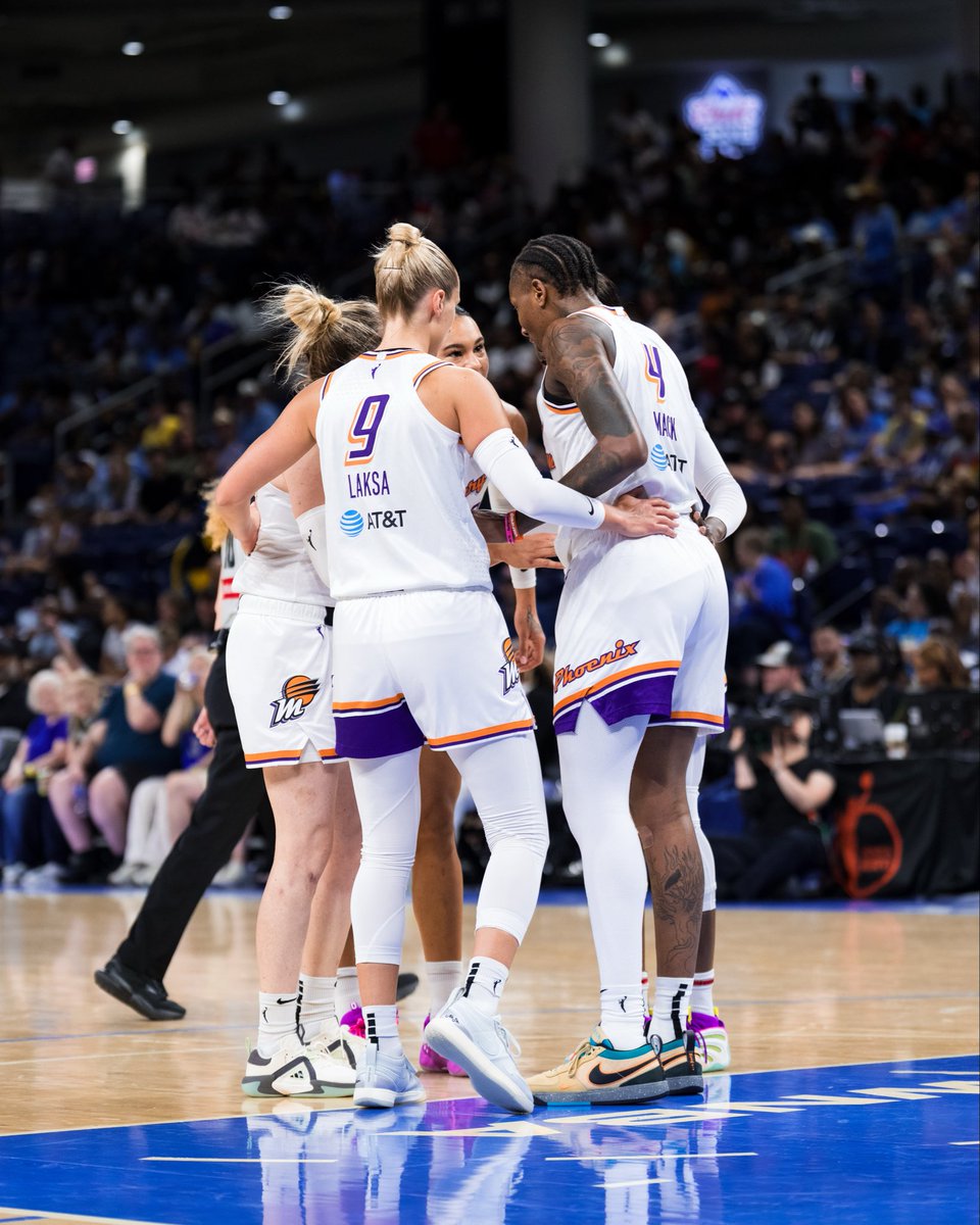 KitLaksa's tweet image. thank you for the love, Phoenix! 💜