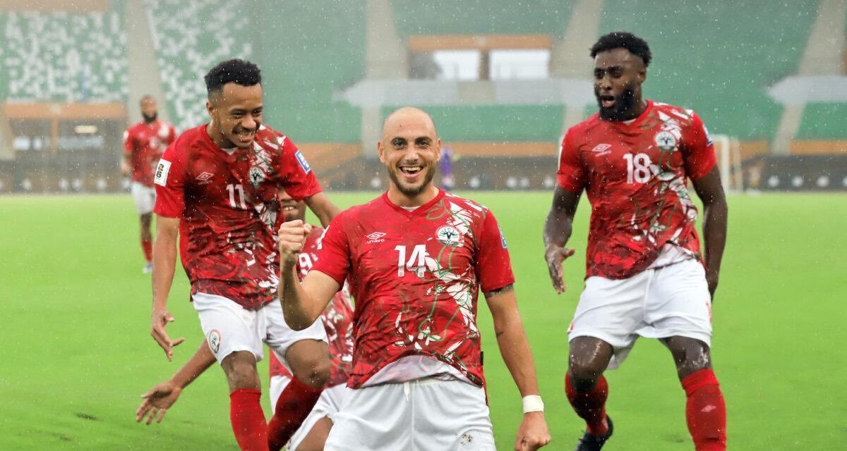 BeUSTL's tweet photo. 🔜 Clément Couturier fait sa première apparition dans le groupe thionvillois depuis son transfert ! 🇲🇬

❌ Muamer Aljic, de son côté, est suspendu pour la rencontre de demain.

#USTLASFA | #National2 https://t.co/Mv6mSJwhnj