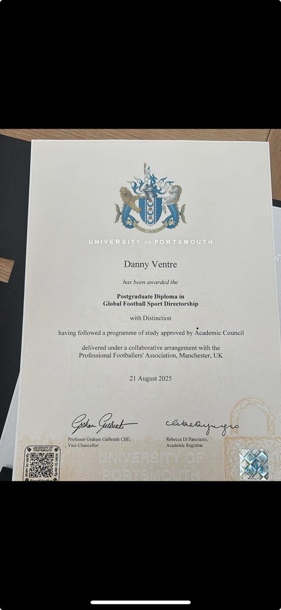 Francis ventre tweet media