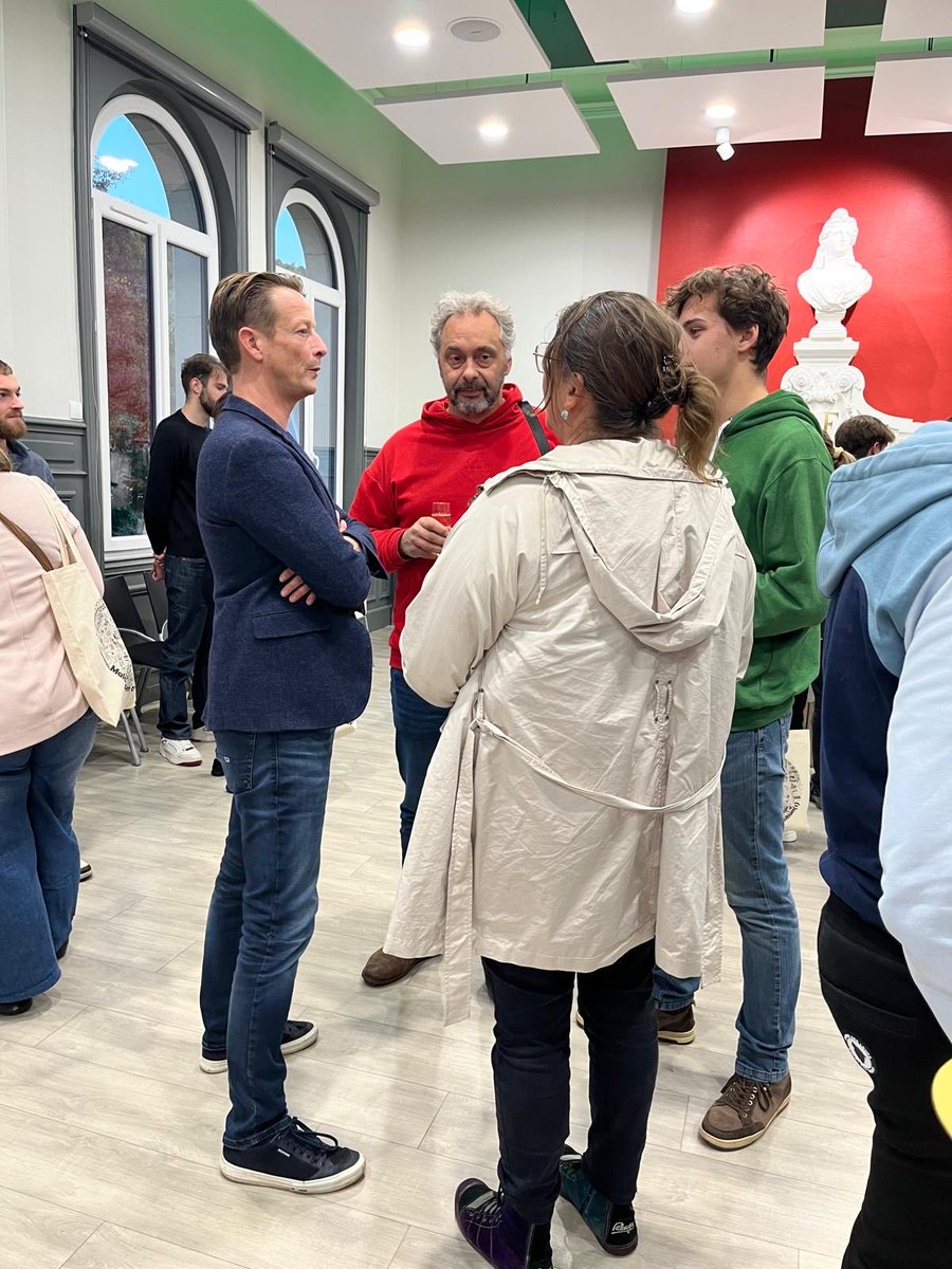 Fiers de nos jeunes diplômés malaunaysiens! 🎓 Qu’ils aient obtenu le bac, CAP ou filières pro : chaque réussite compte 👏 L’énergie et le talent de notre jeunesse font avancer #malaunay