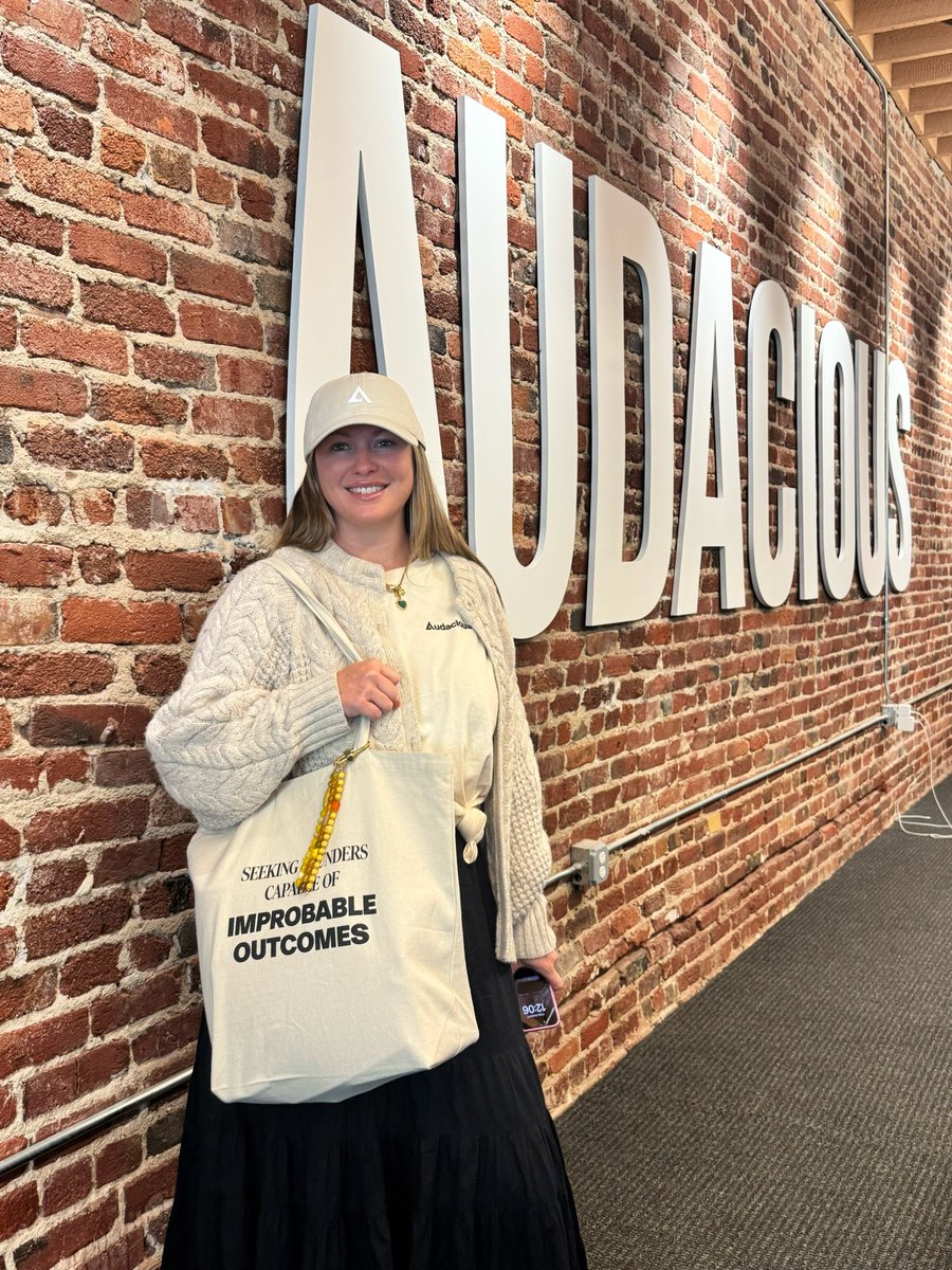 Our talent partner <a href="/hellosprice/">Samantha Price</a> swagging the <a href="/AudaciousHQ/">Audacious Ventures</a> swag!