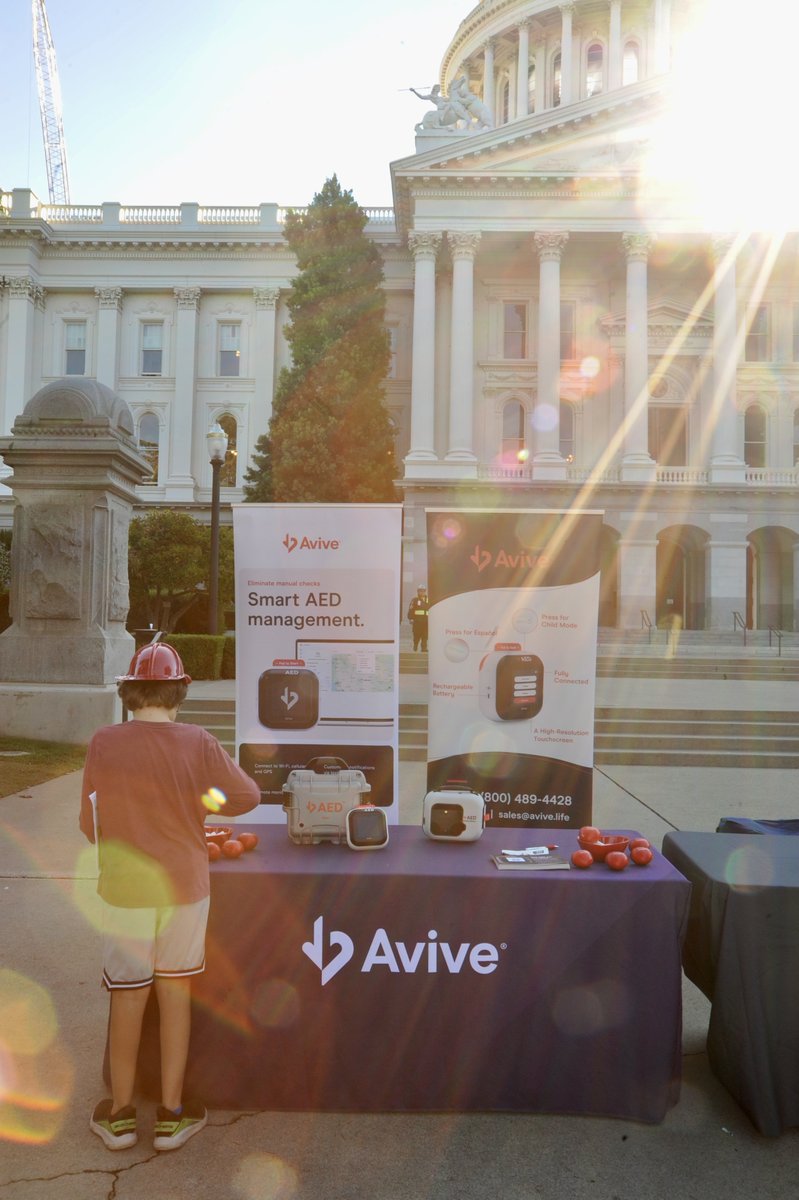 AviveSolutions's tweet image. Yesterday, in partnership with Capital City CPR, we delivered 12 continuous hours of free CPR and AED training, reaching nearly 300 participants. Avive provided 25 AEDs, ensuring that every participant had hands-on experience with real devices during training.