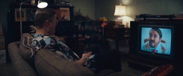 Rent a pal 
Bohater opiekuje się chora na demencję mama. Jest bardzo samotny, szuka miłości przez video biuro matrymonialne xd. Któregos razu znajduje kasetę, dzięki niej ma zyskać przyjaciela.

Spodobal mi się przez realizację ale coś nie pyka z fabula tbh