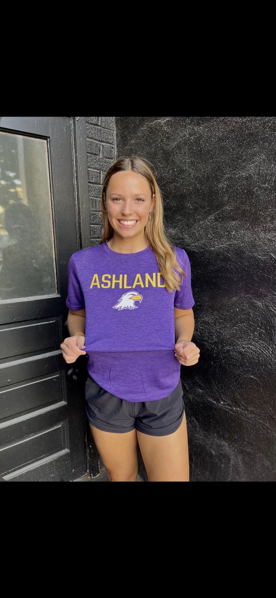AllieDahl5's tweet photo. 100% COMMITTED💜💛 Go Eagles!! https://t.co/D8m5P26tuO