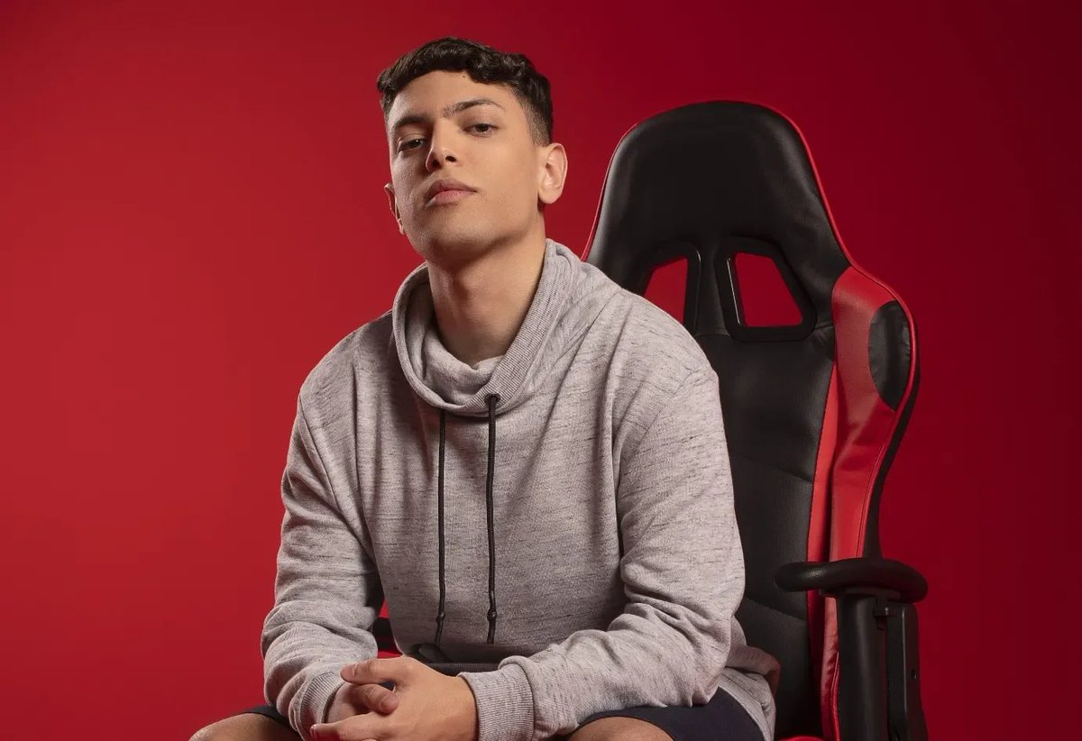 Hero Academy tweet media