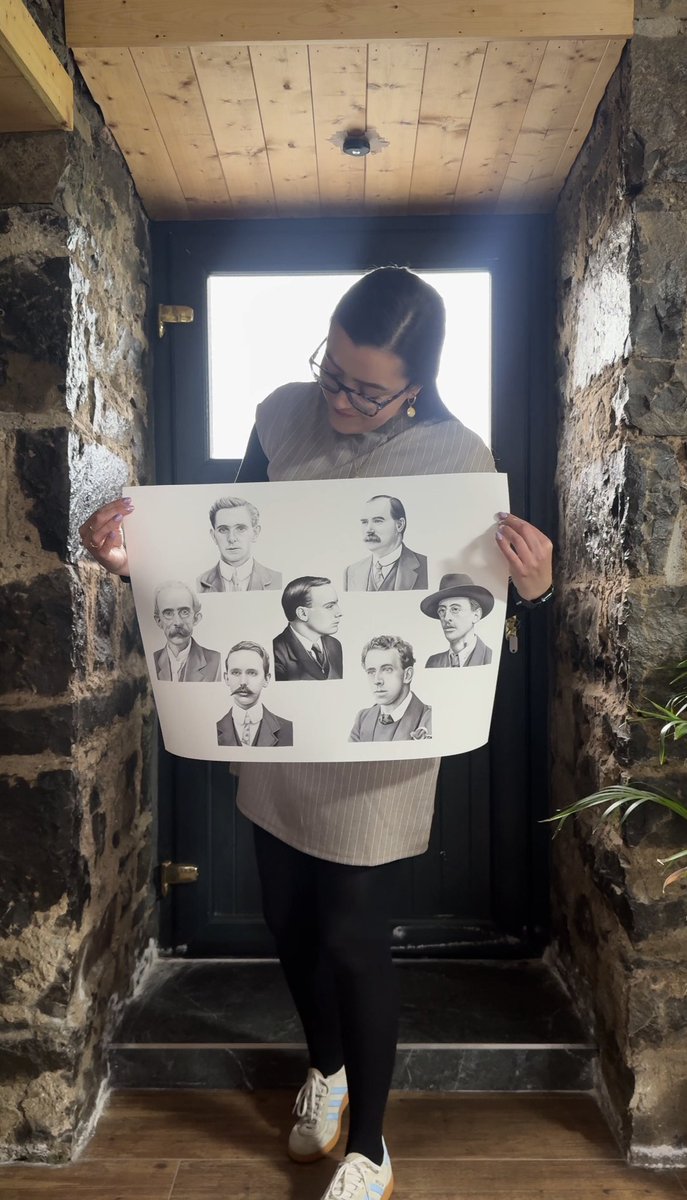 A postcard from the president 🪉A few weeks ago I decided that it might be a nice idea to send @presidentirl @michaeldhiggins2018 an “Echoes of 1916”, before he finishes,the best president we’ve ever had, but more importantly for his support of the Arts in Ireland 🇮🇪
#ireland