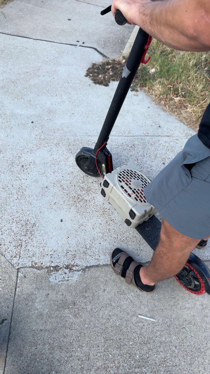 Mike jones tweet media