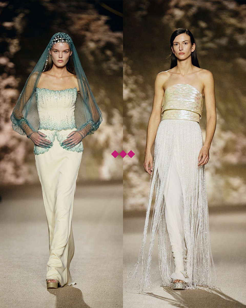 tha_azyaa's tweet image. تقدم المصممة وعد العقيلي مجموعتها “يامال”، المستوحاة من إرث الغوص السعودي، حيث استلهمت من عالم البحر وأغاني النهّامة وعباءة “أم السمكة” بانسيابتها التي تعكس حركة الموج
#أسبوع_الأزياء_في_الرياض 
@waadaloqaili