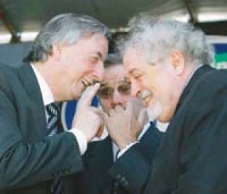 18/10/2024 murió Ginés González García.
Médico, político peronista. Ministro de salud de Buenos Aires, de Nestor y de Alberto. Cuestionado por las vacunas en el Covid19. Fundador de una Universidad.
Vivió 79 años y nos dejó hace 1 por un cancer.
Un distinto que dejó su huella.