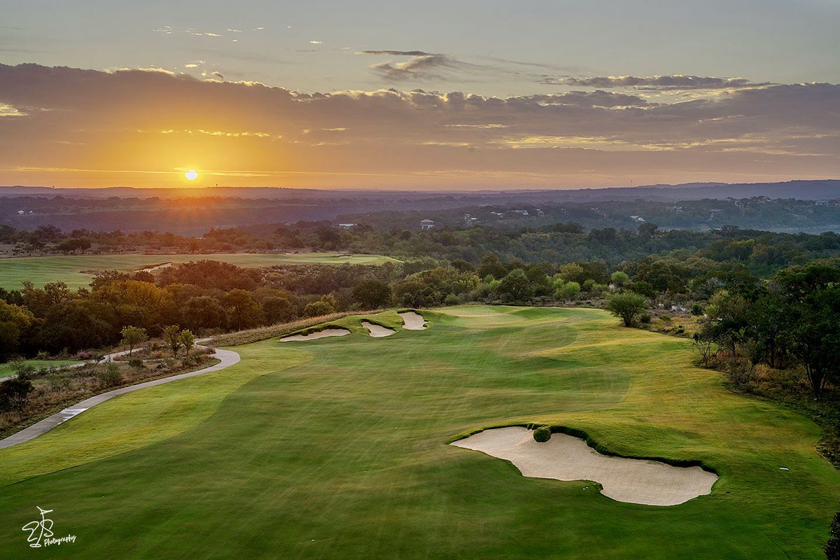 Evan_Schiller's tweet photo. Loraloma in Spicewood, Texas is truly a stunning course, showcasing the exceptional work of @DavidMcLayKidd in maximizing the land &amp; its breathtaking setting. A couple more days here can only mean that more photos are on the way. Contender for best new course of 2025? https://t.co/zqgLXUq50F