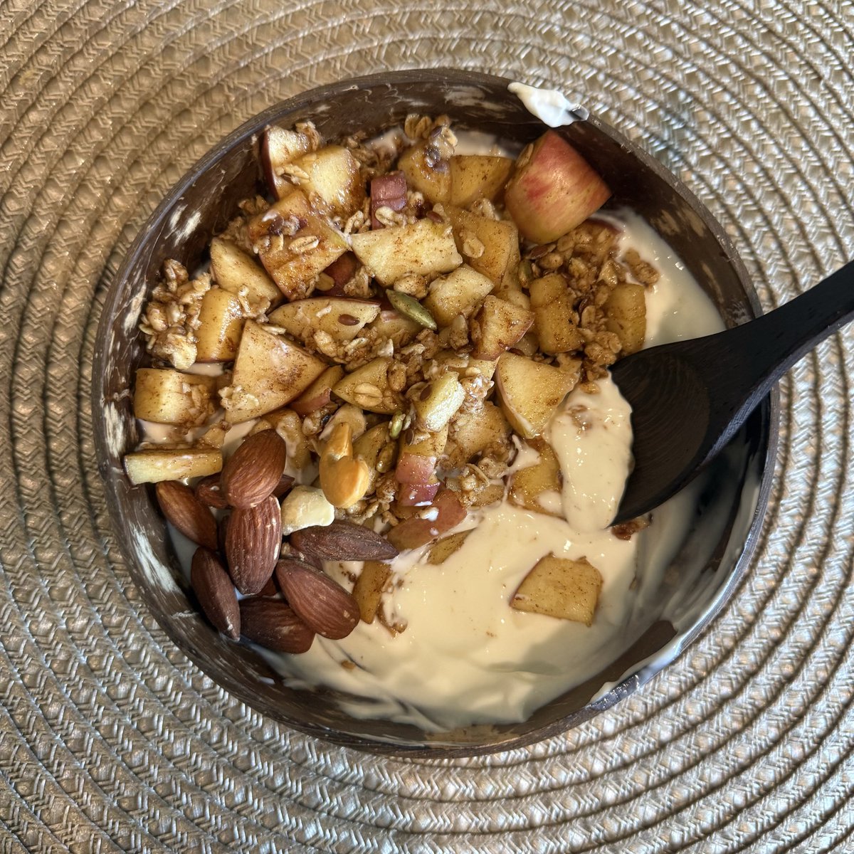 voidynat's tweet image. Breakfast today!