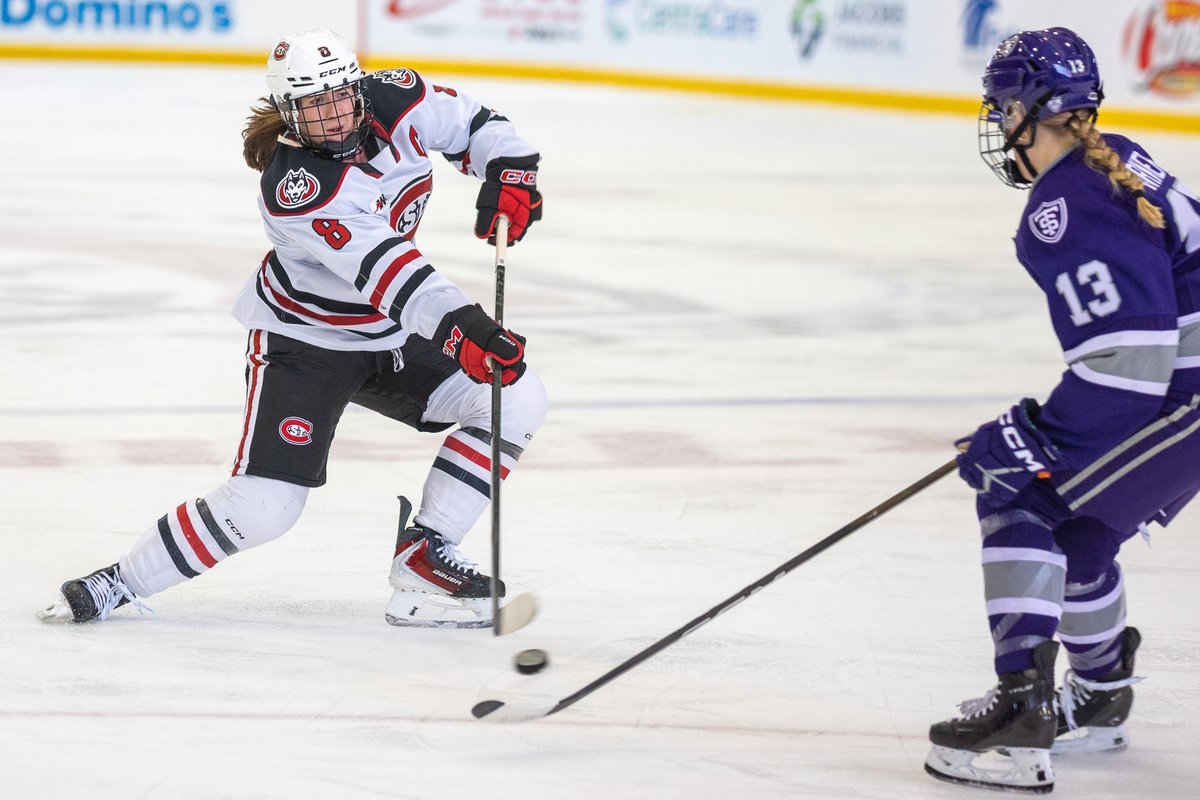 CenterIceView (@centericeview) on Twitter photo WCHA Hockey | End of Two:<a href="/TommieWHockey/">St. Thomas Women's Hockey</a> 2 <a href="/SCSUHuskies_WHK/">St. Cloud State Women’s Hockey</a> 1 SOG: 24-11 (SCSU) | Goals: Bartz (UST), Sauriol (SCSU, PP), Hause (UST, PP) (Photos Prout) <a href="/WCHA_WHockey/">WCHA Hockey</a> WCHA Hockey | End of Two:<a href="/TommieWHockey/">St. Thomas Women's Hockey</a> 2 <a href="/SCSUHuskies_WHK/">St. Cloud State Women’s Hockey</a> 1 SOG: 24-11 (SCSU) | Goals: Bartz (UST), Sauriol (SCSU, PP), Hause (UST, PP) (Photos Prout) <a href="/WCHA_WHockey/">WCHA Hockey</a>