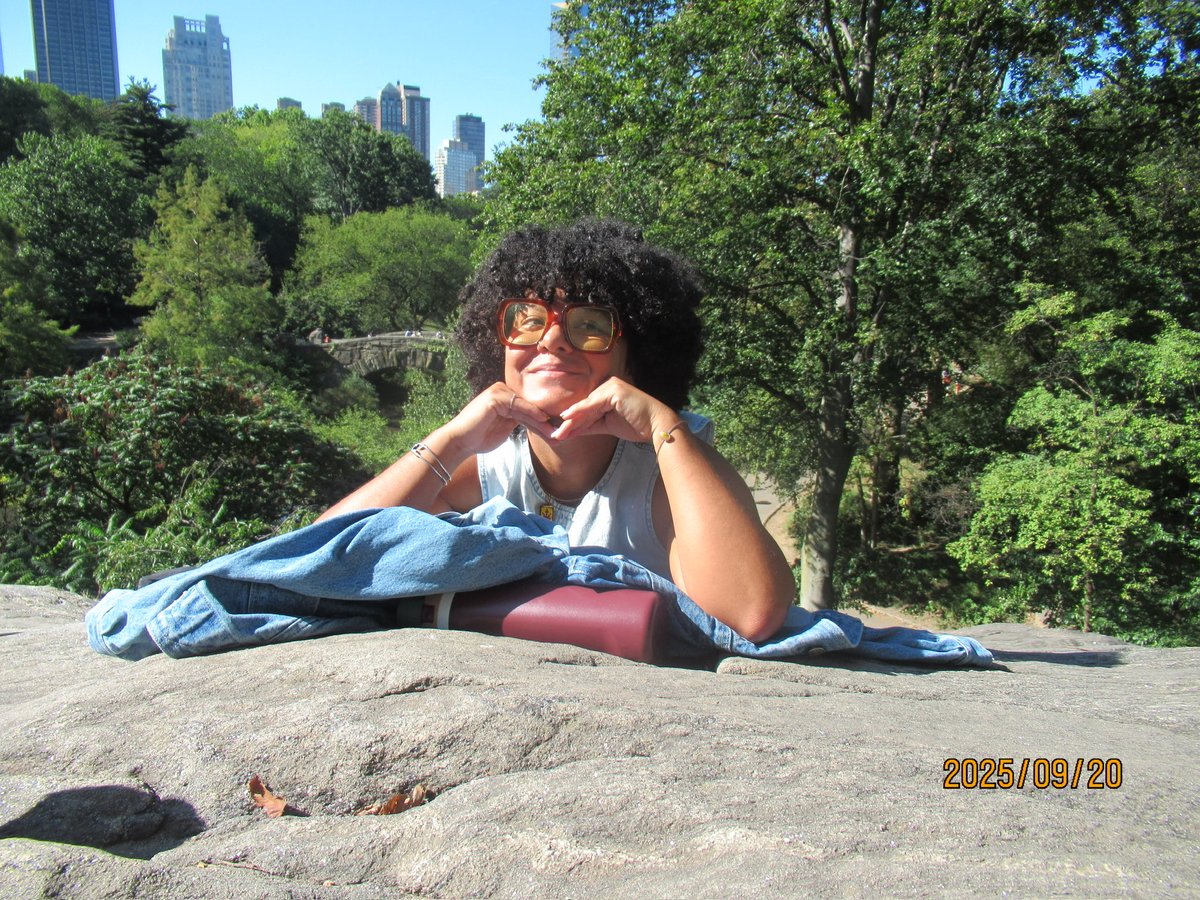 gabsvibes's tweet image. Love letter to a slice of summer.