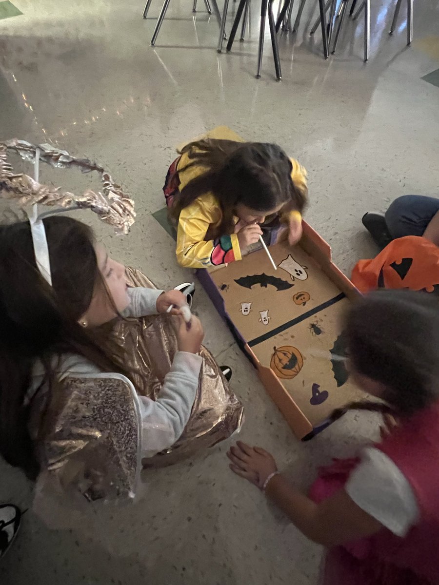 Mrs. Smith tweet media