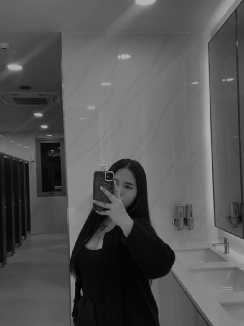 Linss2002's tweet image. 😗🖤