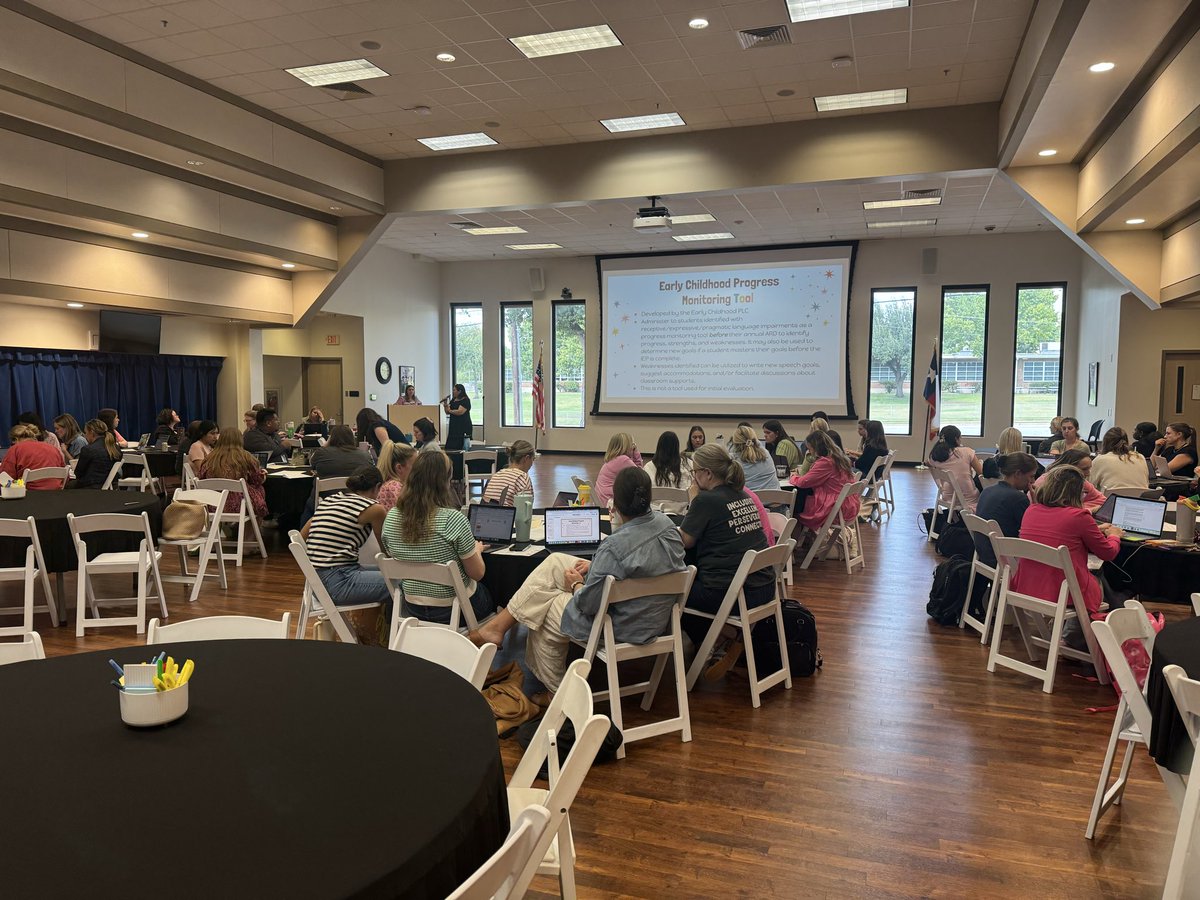 RISDSLPs tweet media