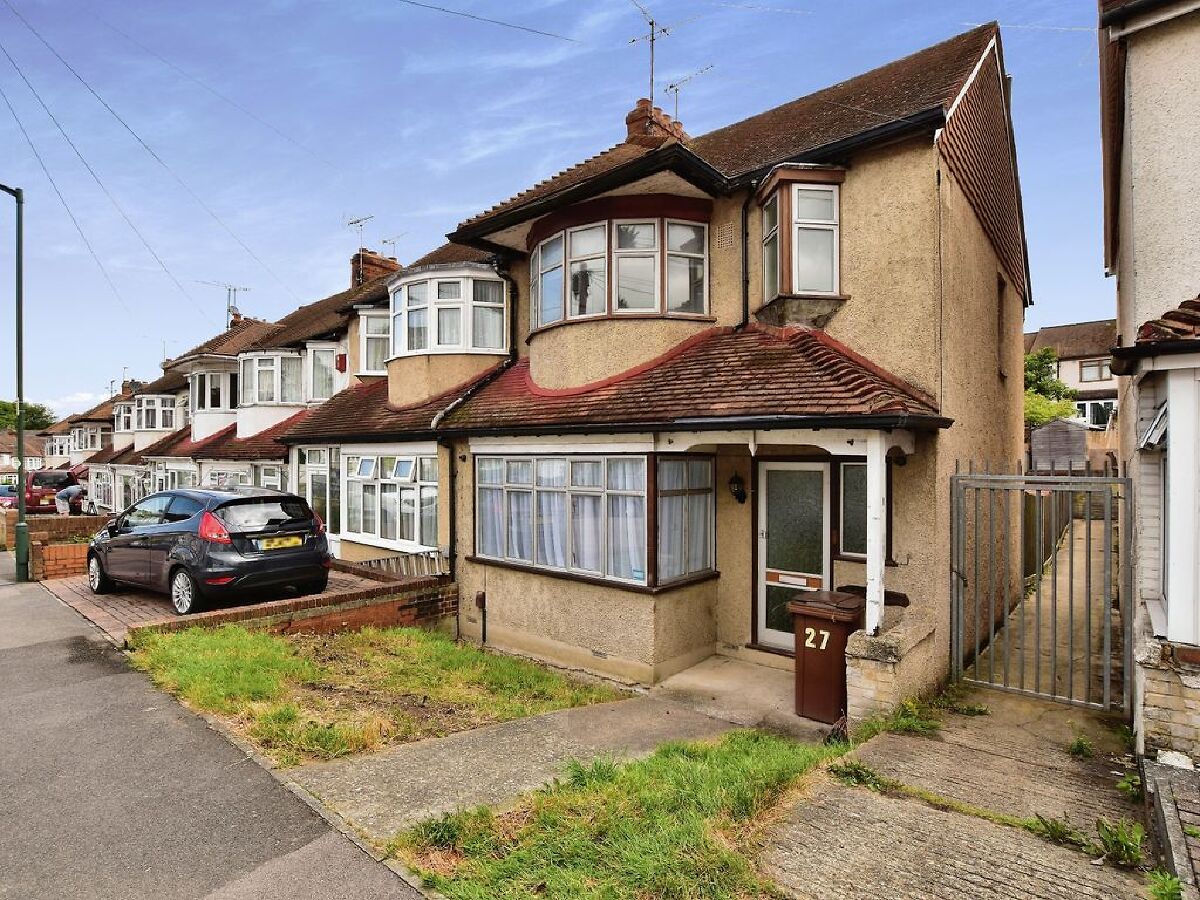 Three weeks have passed since the Bank of Canada’s rate cut, and there’s some evidence that those looking to buy are reacting to lower interest rates. michelle-porter.cb1.info/akvmgo