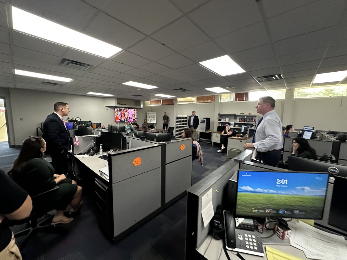 Thanks to <a href="/chrisearlkansas/">Chris Earl</a> <a href="/KAKEnews/">KAKE News</a> for showing me around the station and catching up today! 
We met as sports anchors in Wisconsin during the 00’s and he turned to the dark side (News anchor!). 

Great to catch up and see the station!