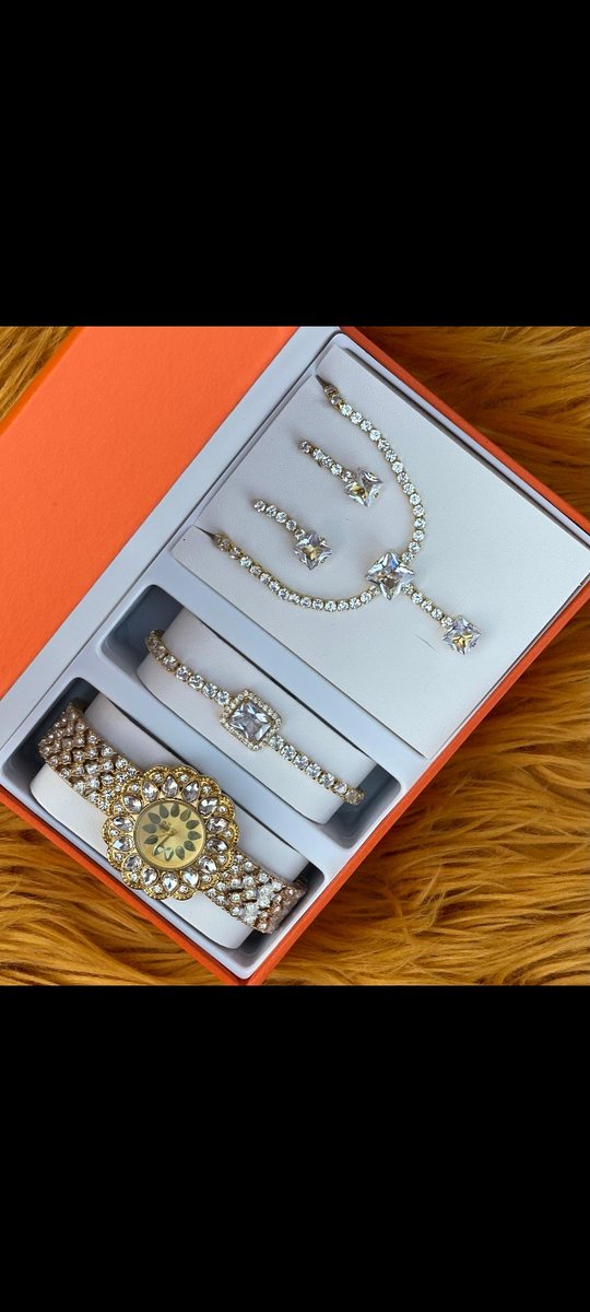 BigDebbie12312's tweet photo. Oya ooooo
All are available right now Dm for their prices https://t.co/qyYIUuakj7