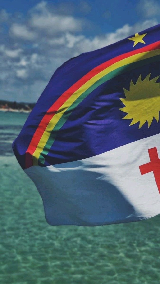 choquei's tweet photo. 🚨VEJA: A bandeira de Pernambuco é considerada a mais bonita do Brasil. https://t.co/KAxRhThI9G
