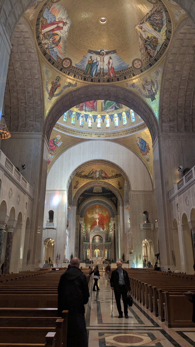 MorganMCecilia's tweet photo. pilgrimage to DC to the National Shrine https://t.co/zvldkw59ez
