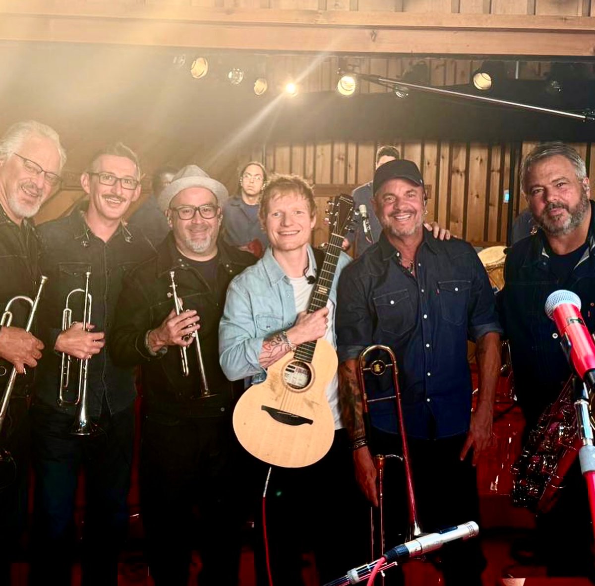 <a href="/BuzzingPop/">Buzzing Pop</a> Shakira had Pitbull, BEP &amp; Wyclef Jean as her opening acts of her tour. So of course, she could have Ed Sheeran to remake her hits for 30th and 20th albums anniversary. Legendary behavior.