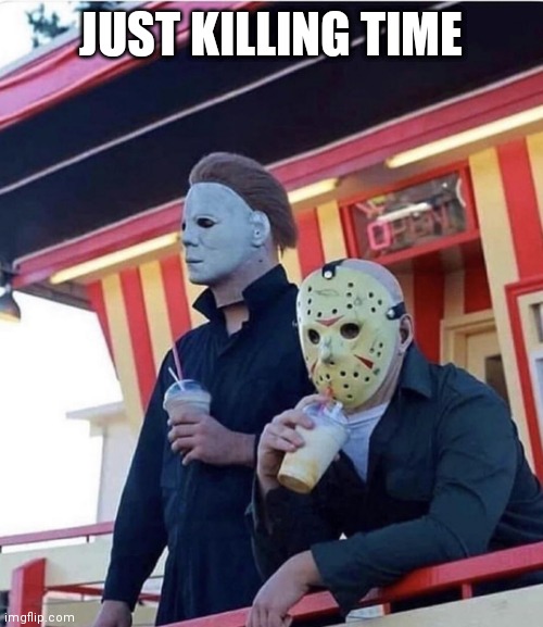 Kerleau's tweet photo. just chill and enjoy
#killingtime #FridayVibes https://t.co/rh0L4x4oKg