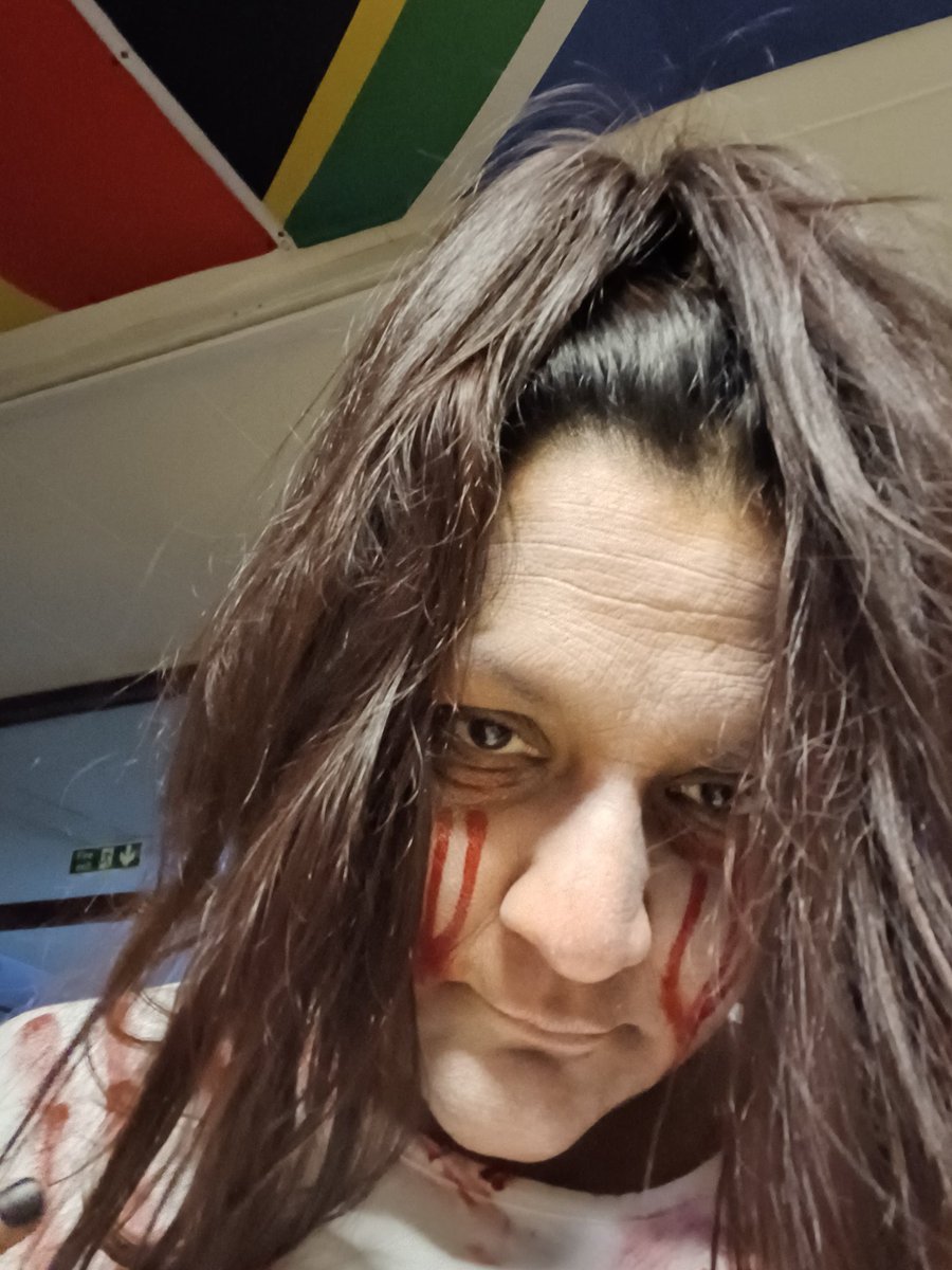 Hina Robinson 🌍 tweet media