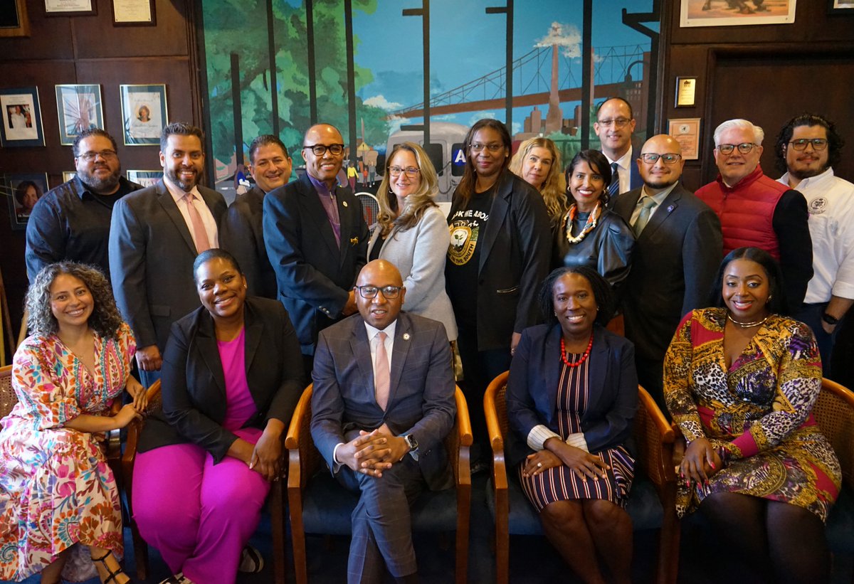 Queens Borough President Donovan Richards tweet media