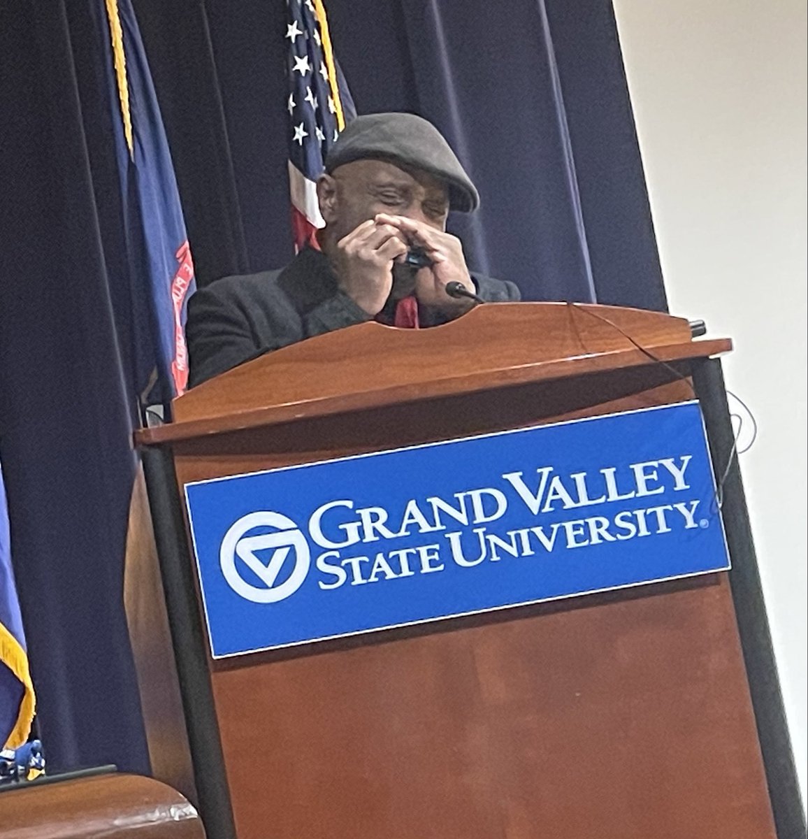 GVSU Writing Dept tweet media