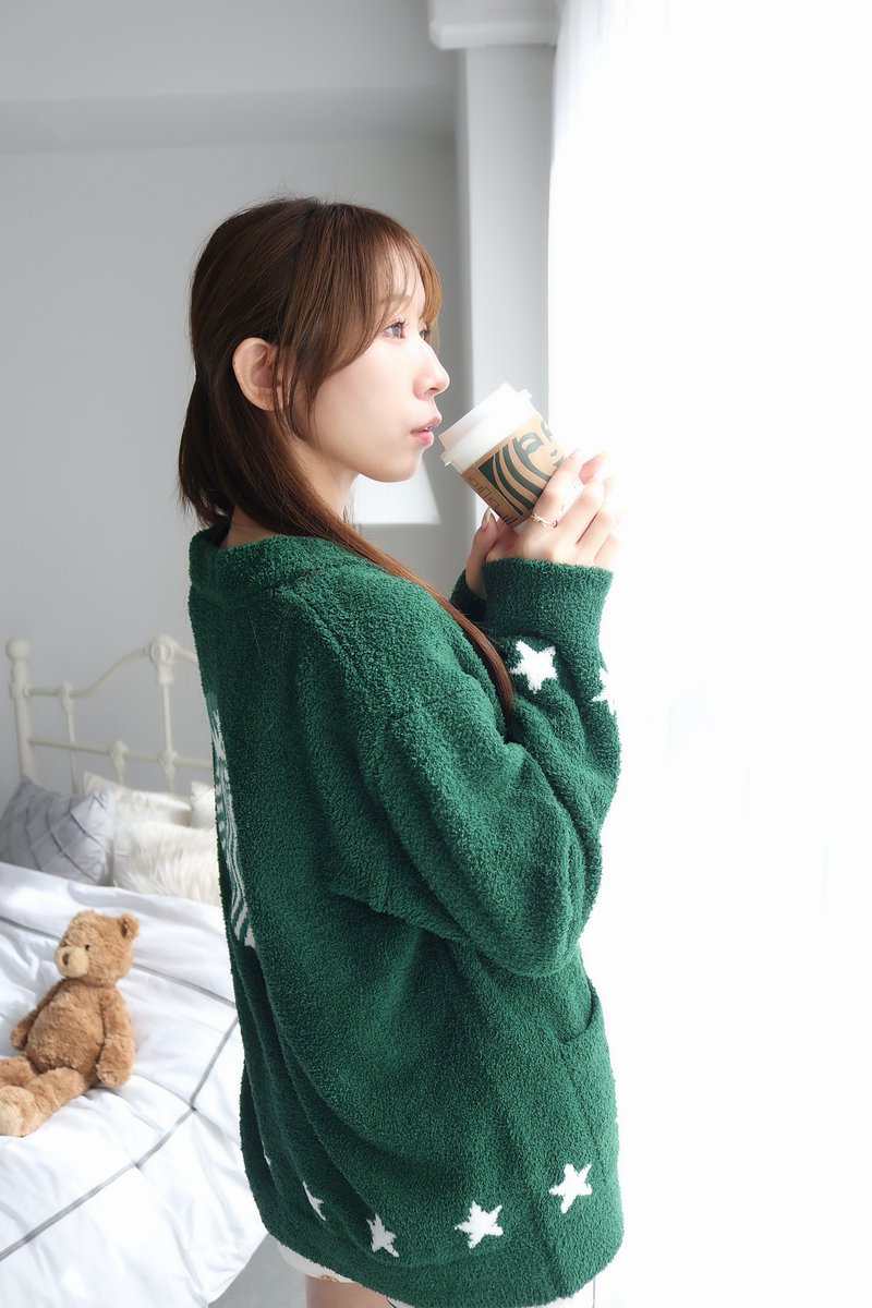 緑(りょく)🌻🐠🍀 (@hokutogreen) on Twitter photo 彩子さん<a href="/ayako__0130/">彩子🦋studio Atchoum代表</a>
🤎🩵🧸スタバ×ジェラピケ🧸🩵🤎
#スタジオアチューム <a href="/studio_atchoum/">studio Atchoum(スタジオアチューム)/レンタル撮影スタジオ</a>
#ポートレート
#ファインダー越しの私の世界
#キリトリセカイ
#ジェラピケ
#スタバ 彩子さん<a href="/ayako__0130/">彩子🦋studio Atchoum代表</a>
🤎🩵🧸スタバ×ジェラピケ🧸🩵🤎
#スタジオアチューム <a href="/studio_atchoum/">studio Atchoum(スタジオアチューム)/レンタル撮影スタジオ</a>
#ポートレート
#ファインダー越しの私の世界
#キリトリセカイ
#ジェラピケ
#スタバ